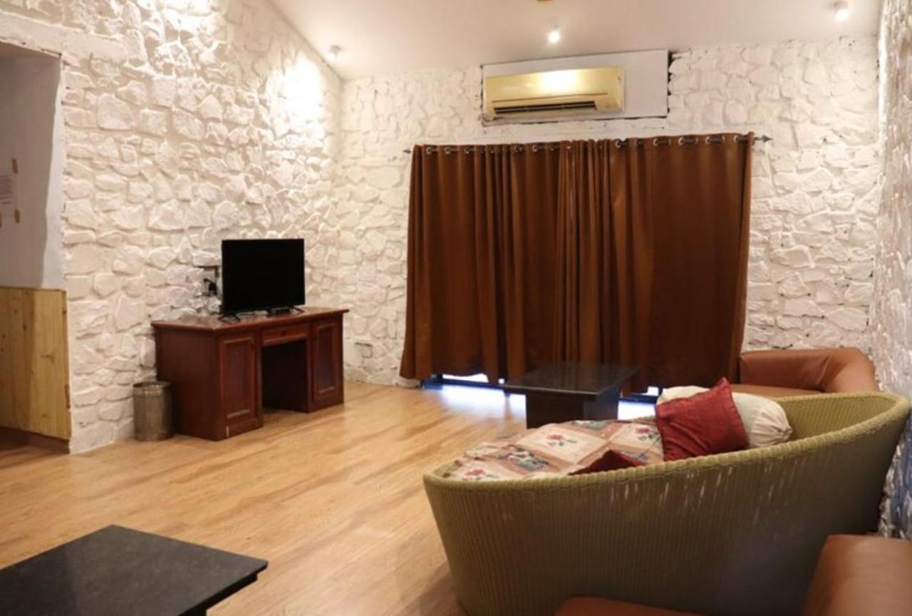 Lion'S Cage Villa Igatpuri Exterior photo